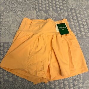Halara Women's Peach Shorts